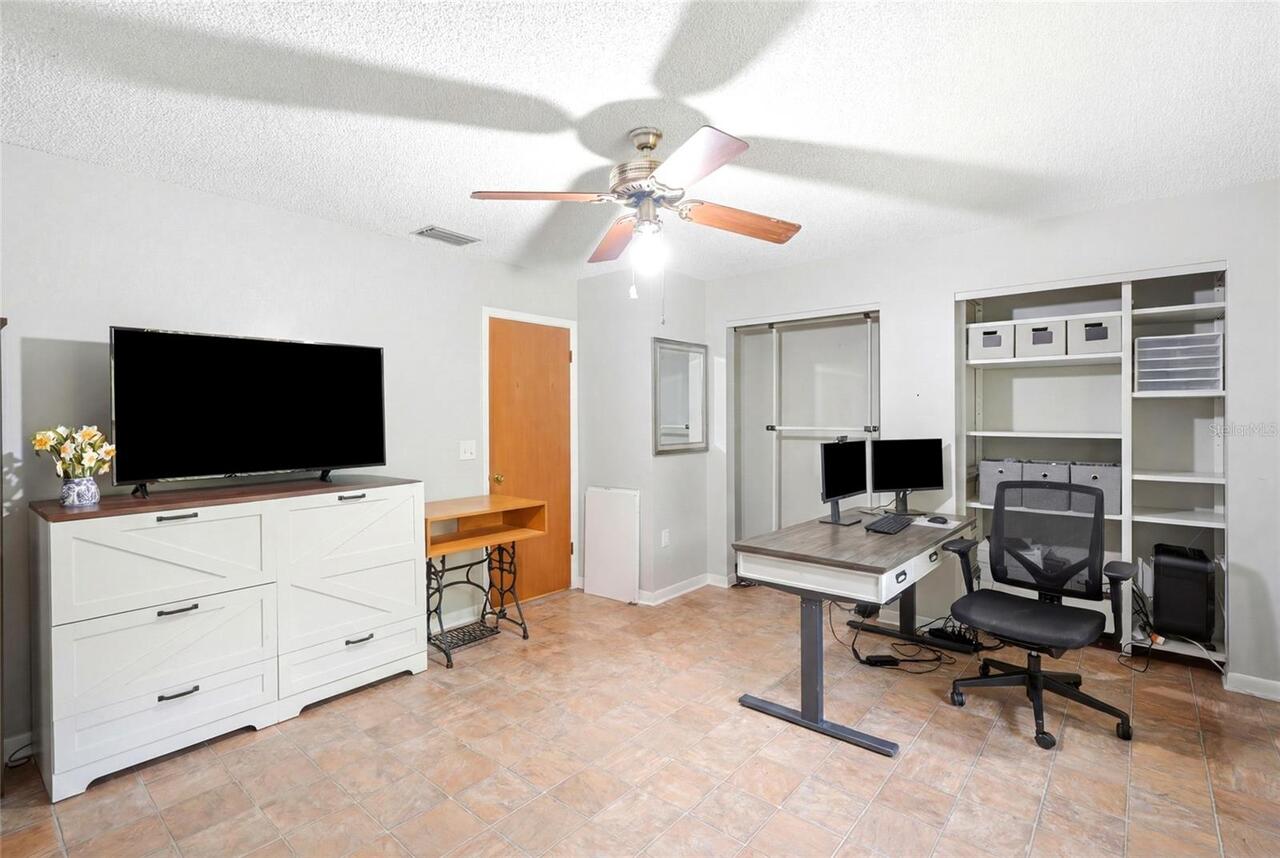 Listing Photo 22