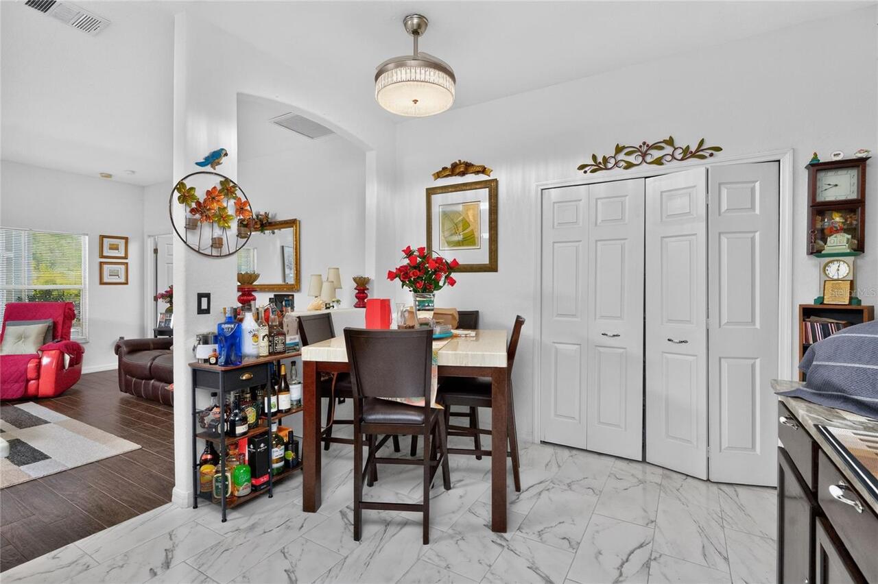 Listing Photo 8