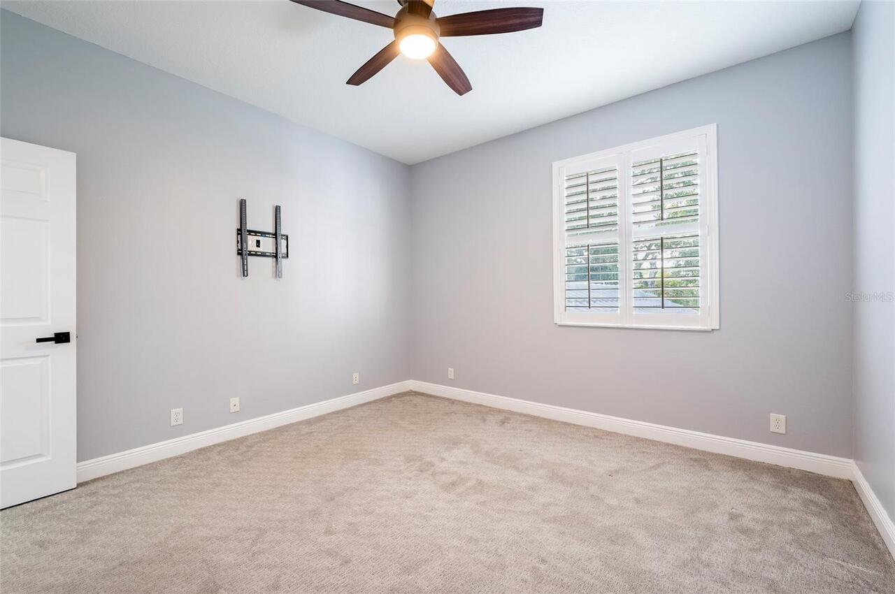 Listing Photo 43