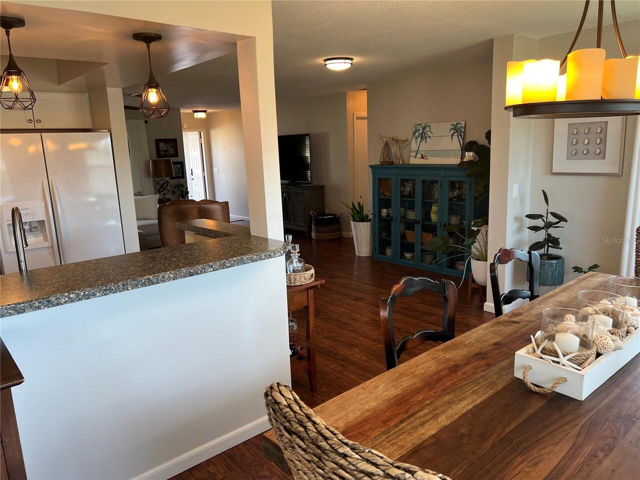 Listing Photo 7