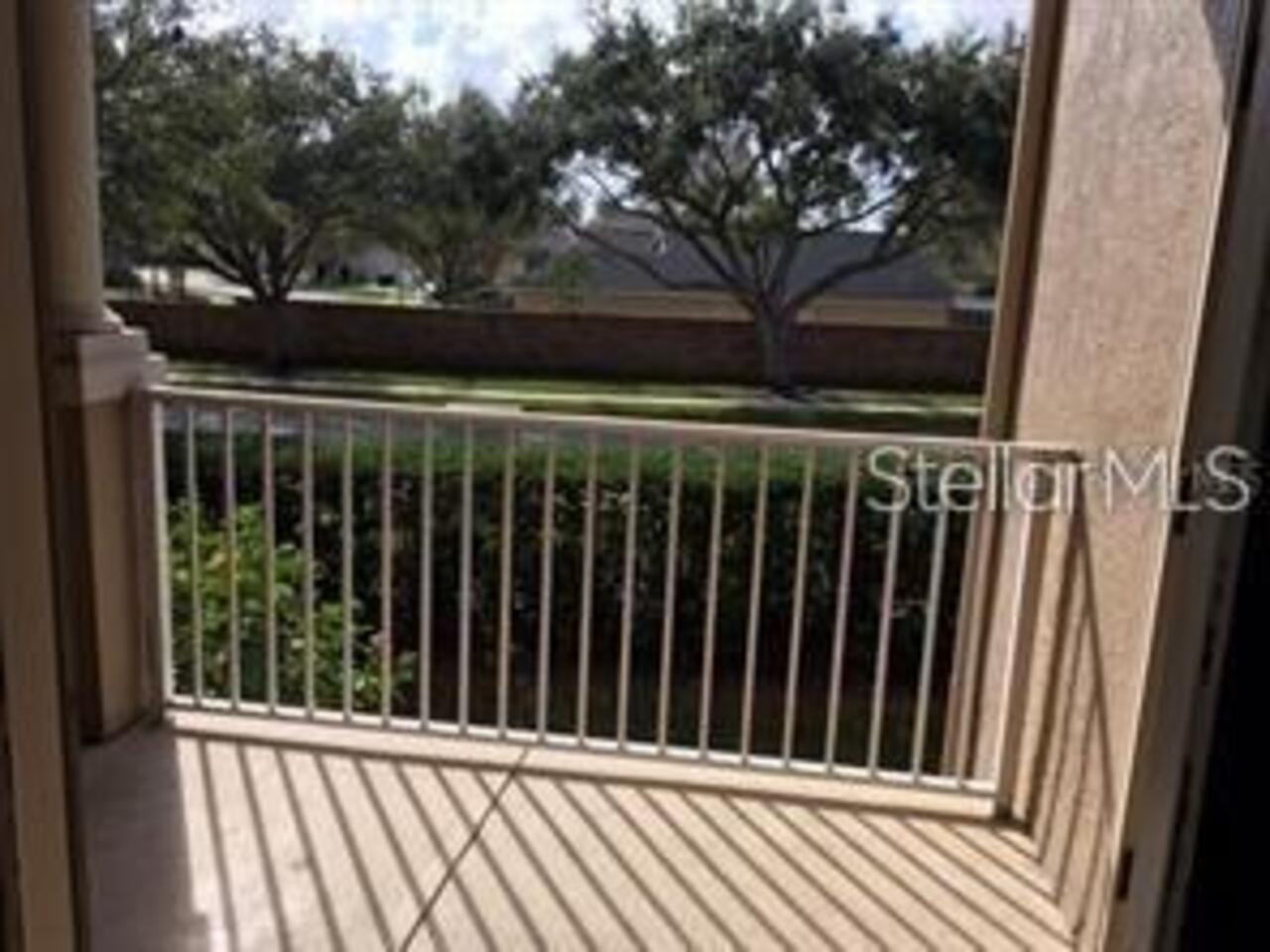 Listing Photo 12