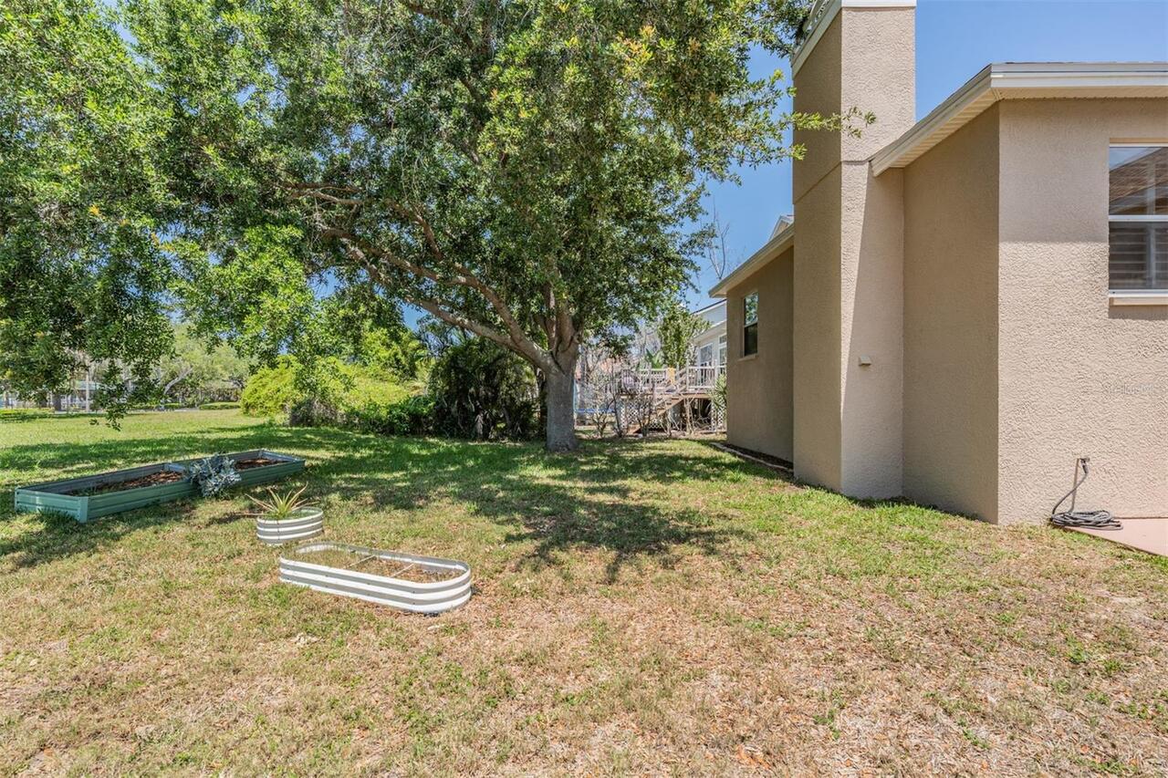 Listing Photo 42