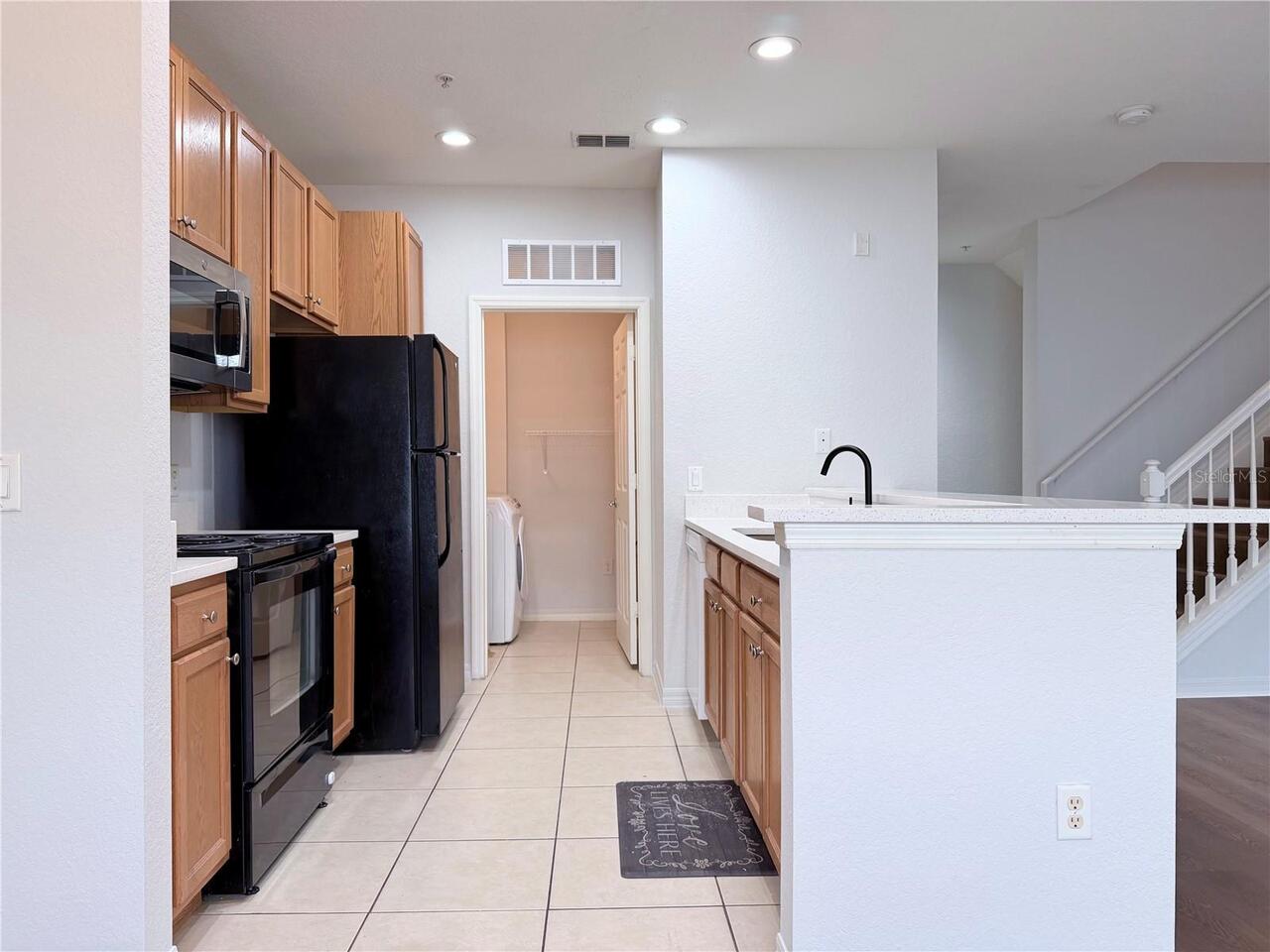 Listing Photo 10