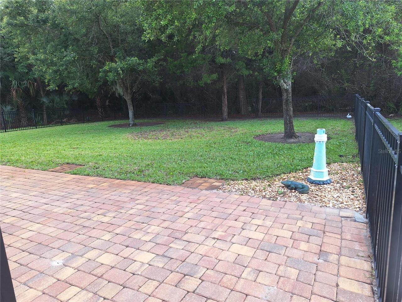 Listing Photo 15