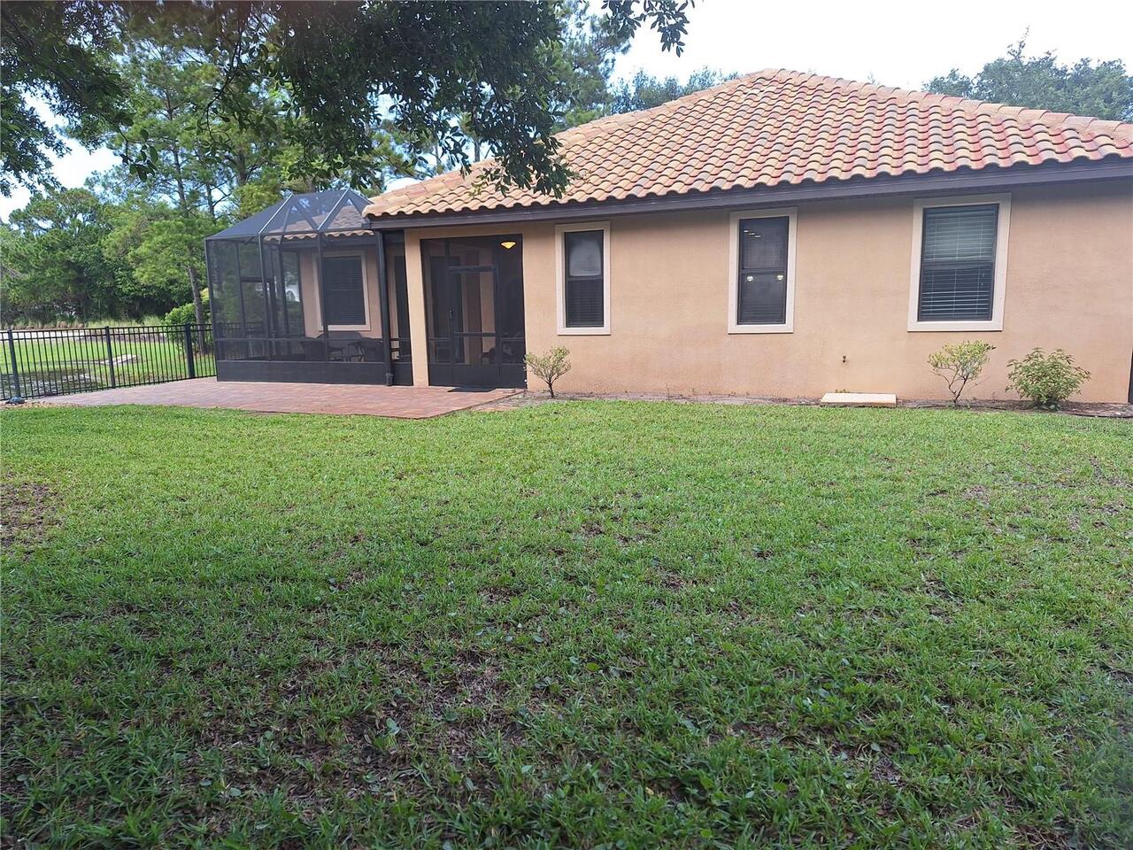 Listing Photo 16