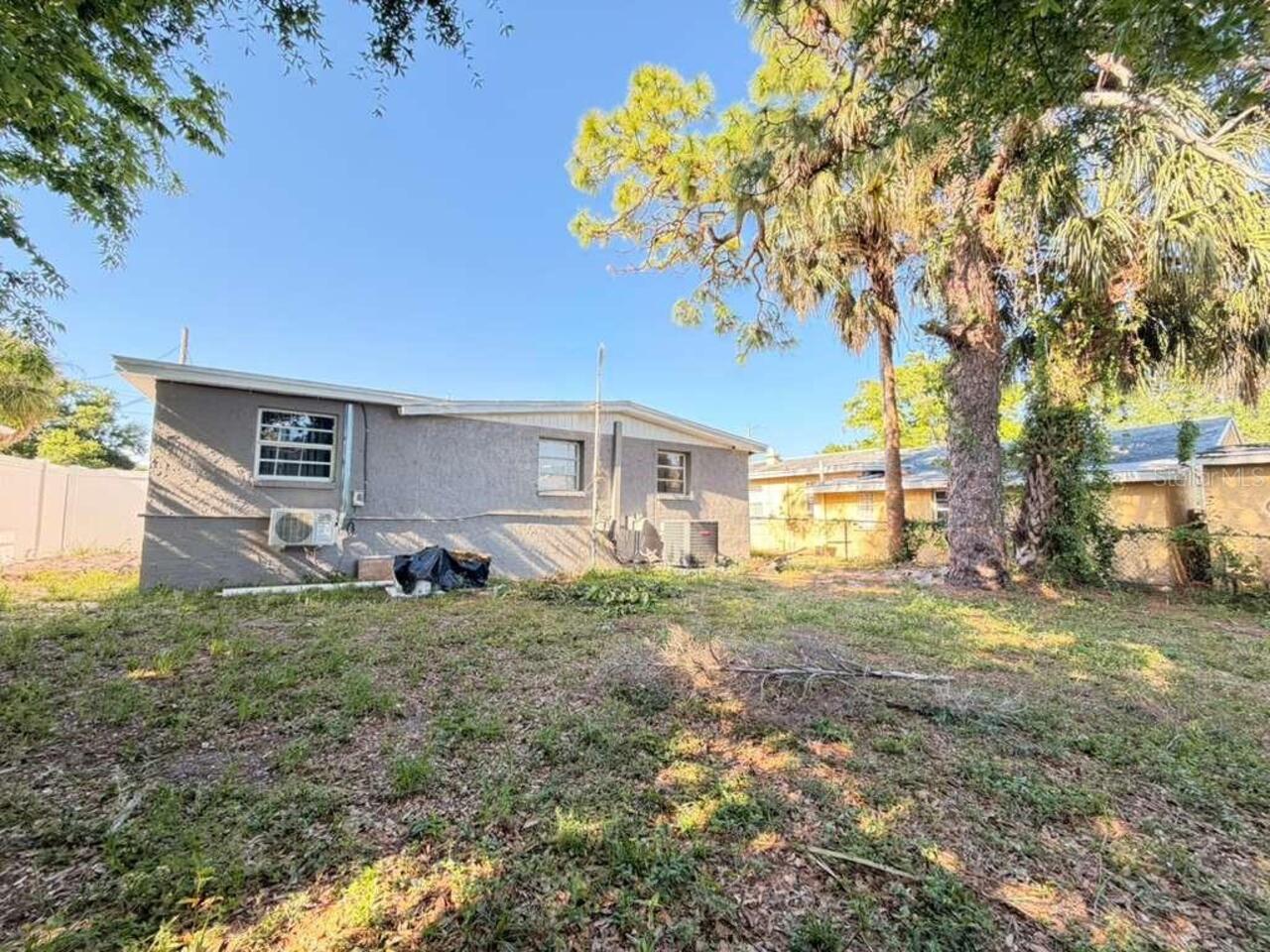 Listing Photo 7