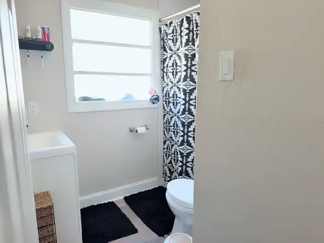 Listing Photo 16