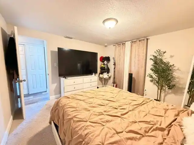 Listing Photo 20