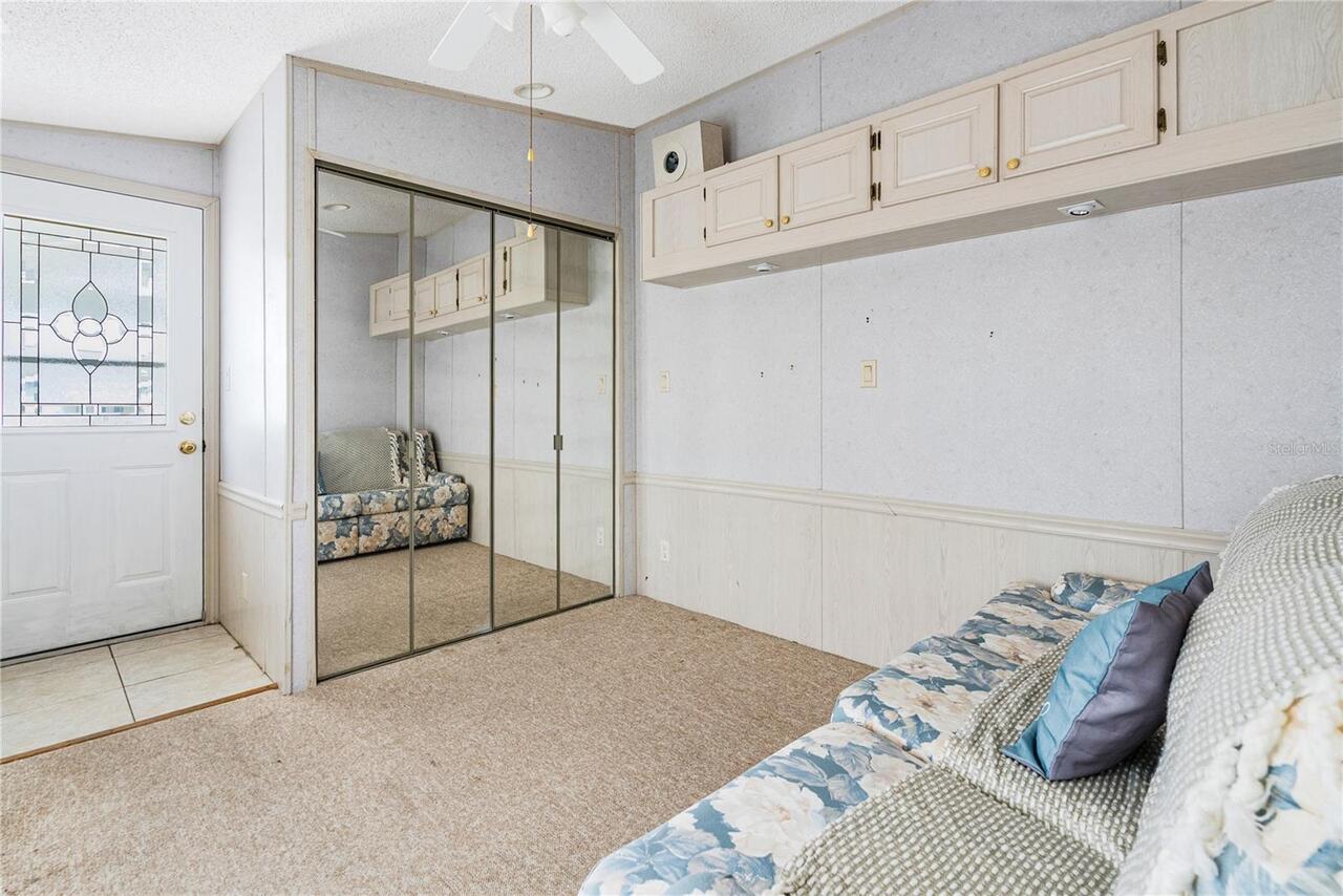 Listing Photo 10