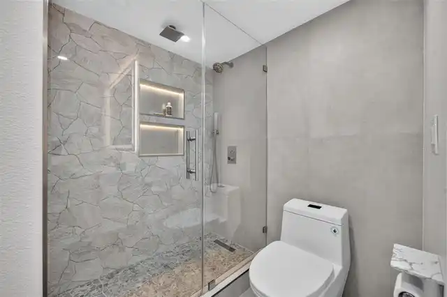 Listing Photo 21