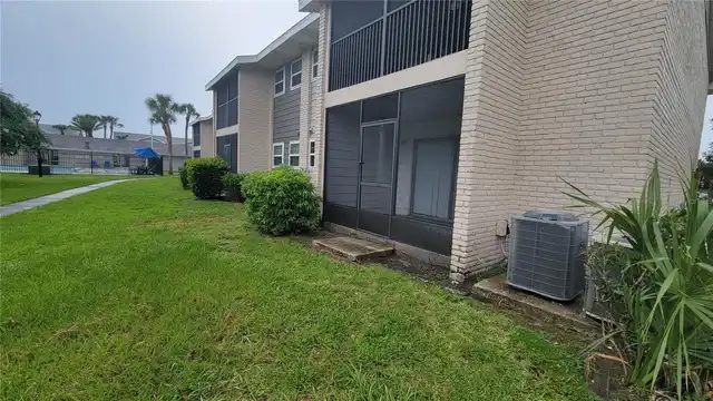 Listing Photo 32