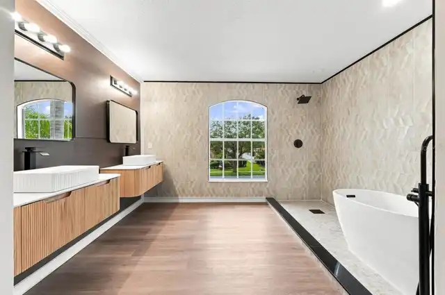 Listing Photo 22