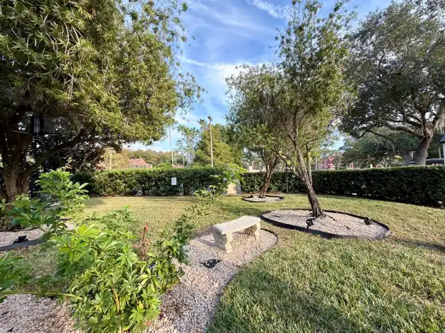 Listing Photo 43