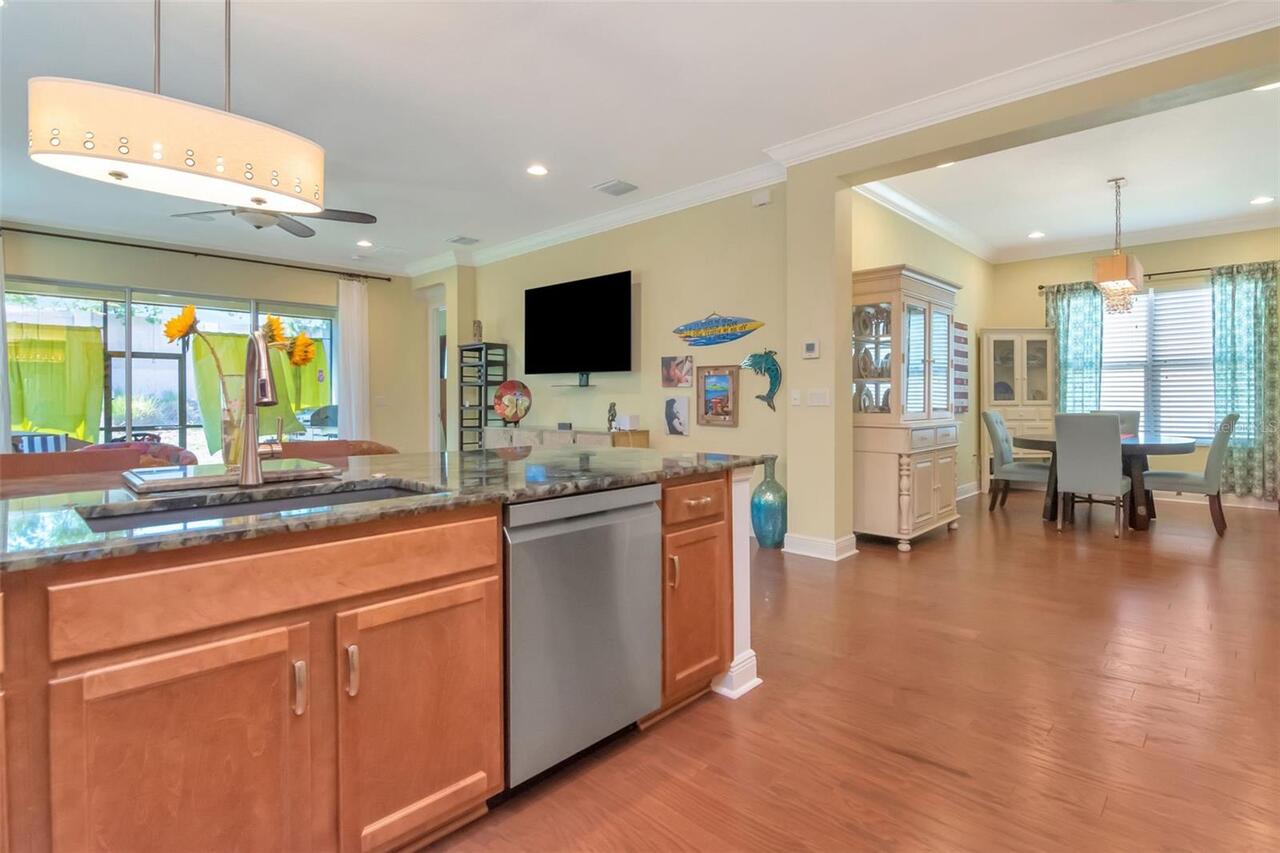 Listing Photo 15