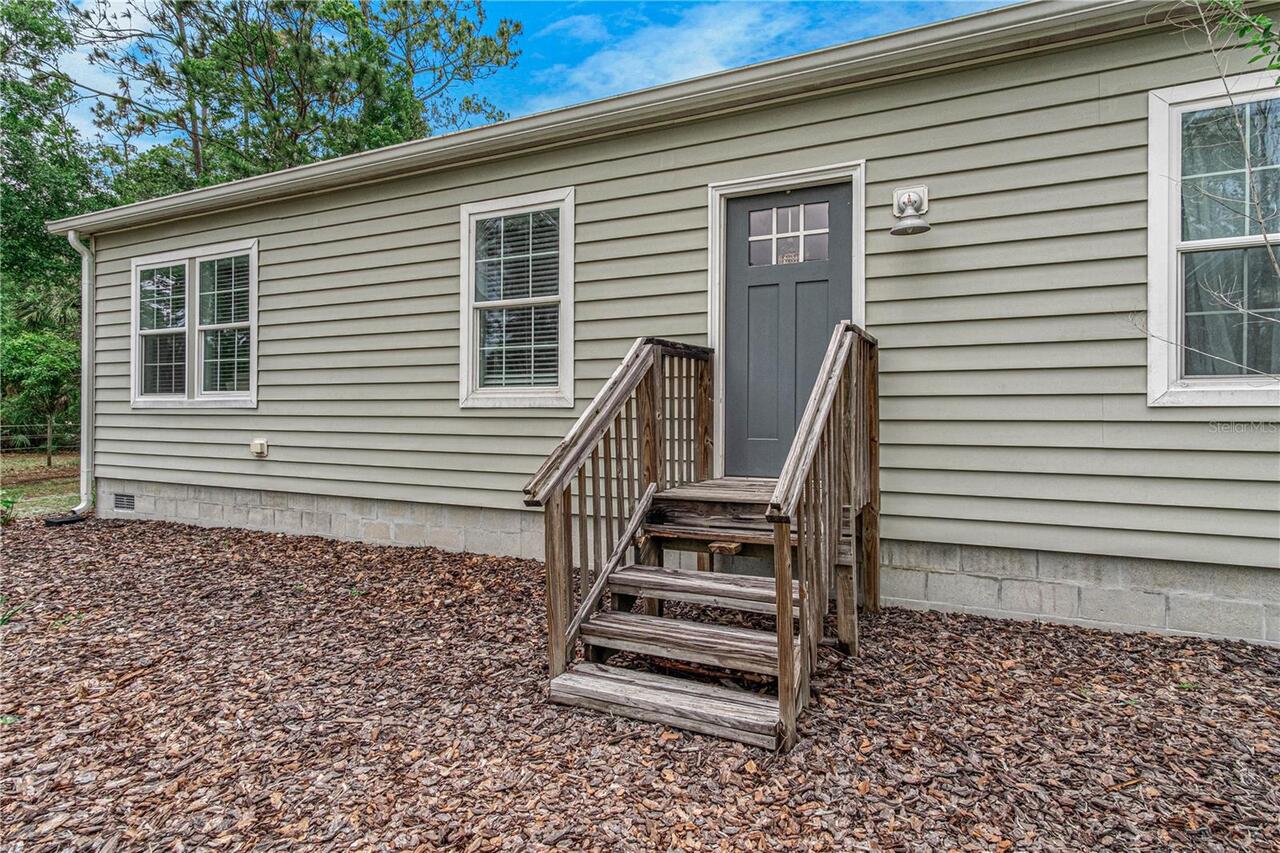 Listing Photo 7