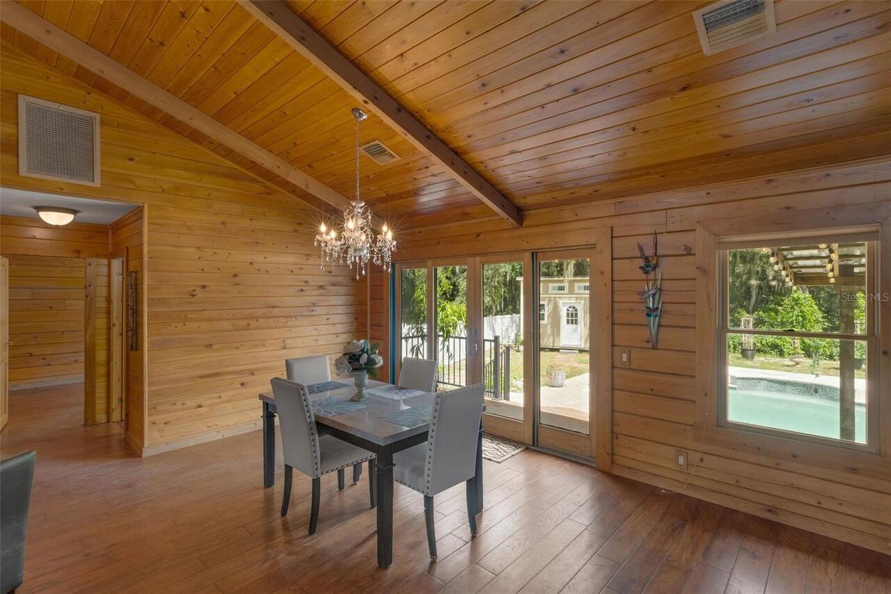Listing Photo 10