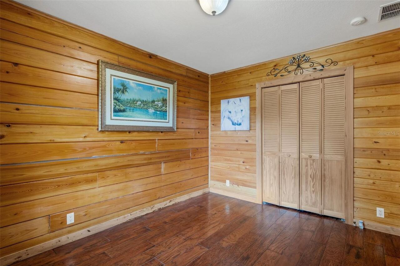 Listing Photo 37