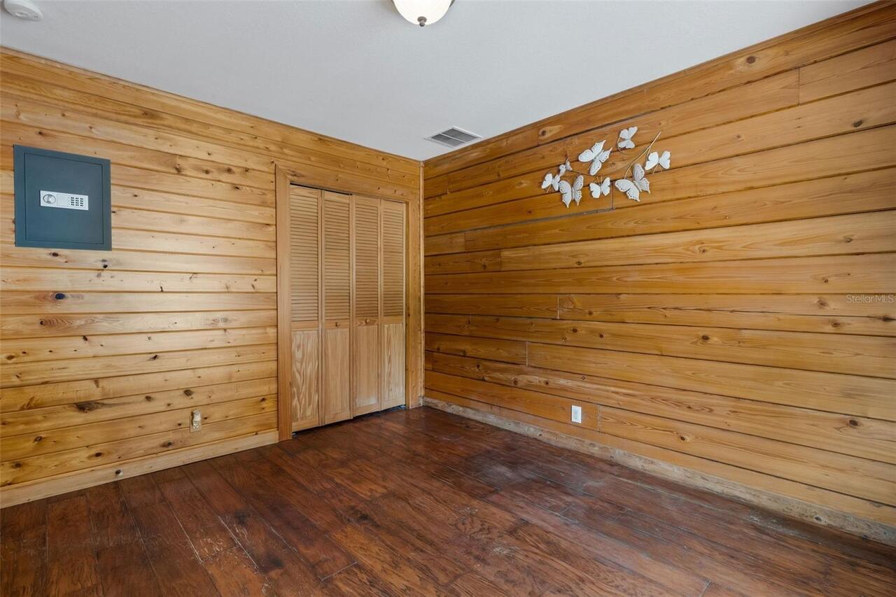 Listing Photo 42