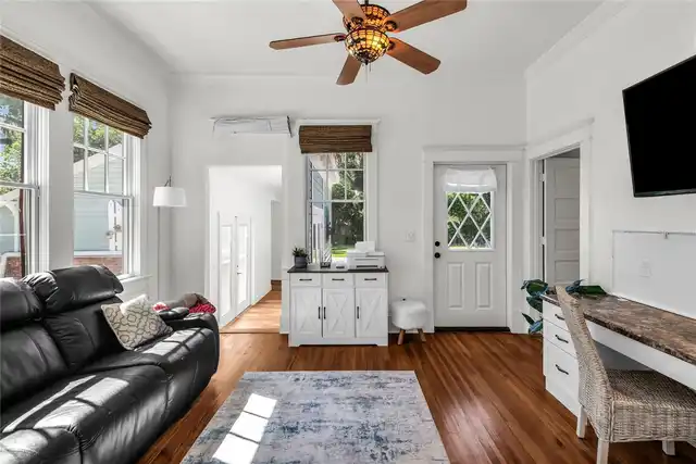 Listing Photo 21