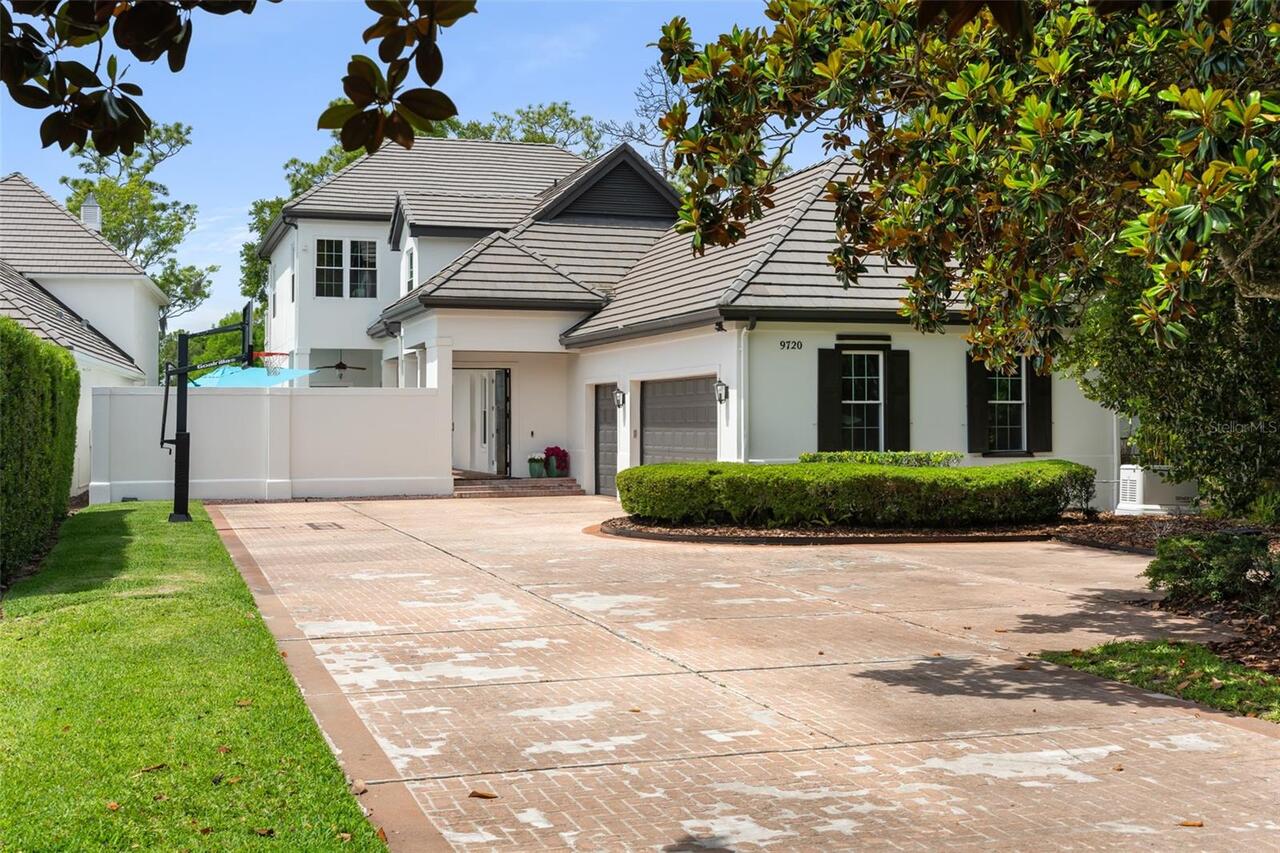 5BR, Home, 4BA, $2,095,000
Read More