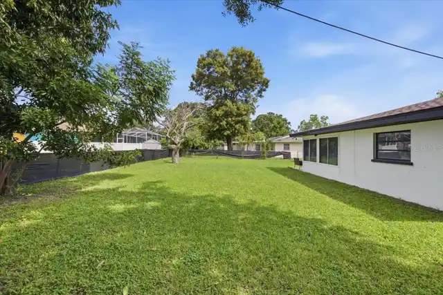 Listing Photo 25