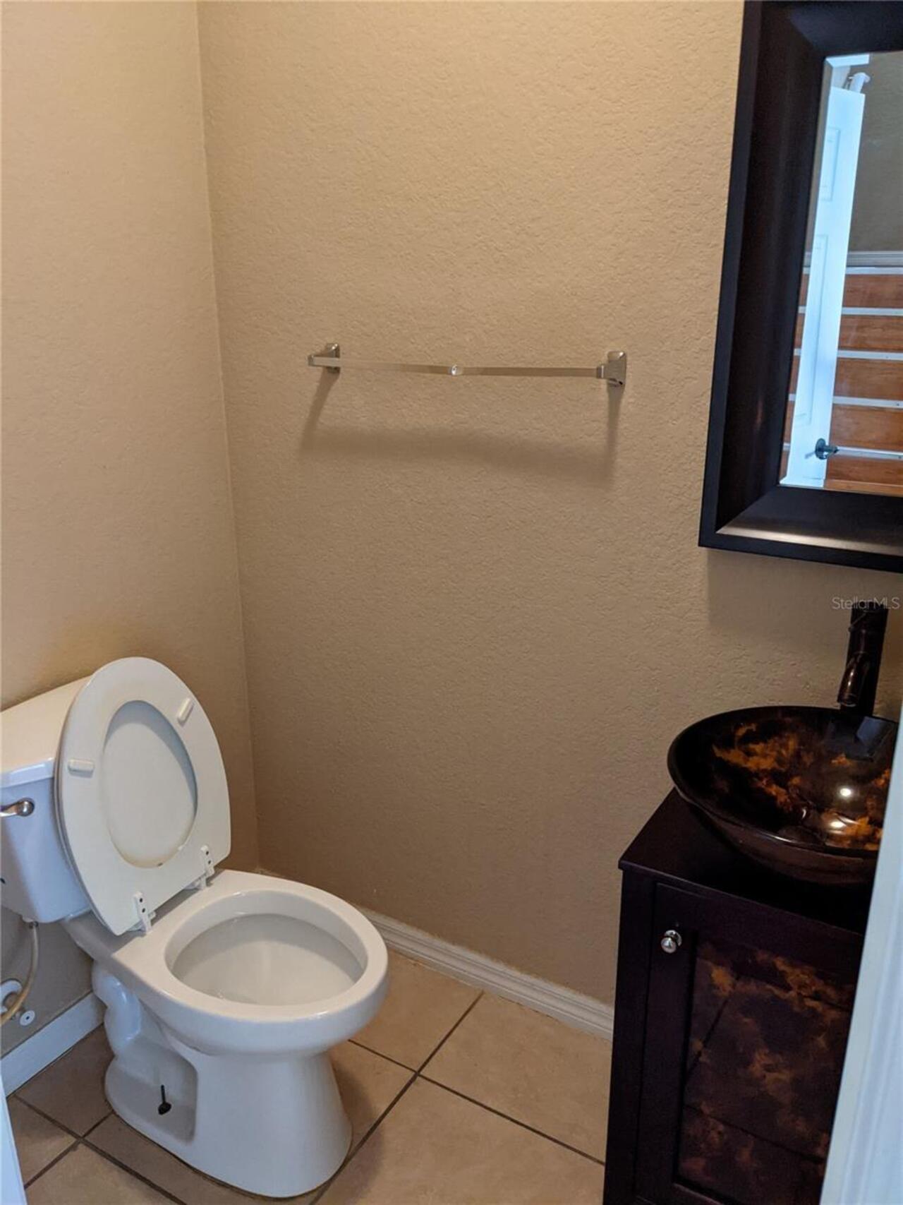 Listing Photo 9