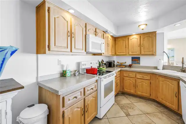 Listing Photo 19