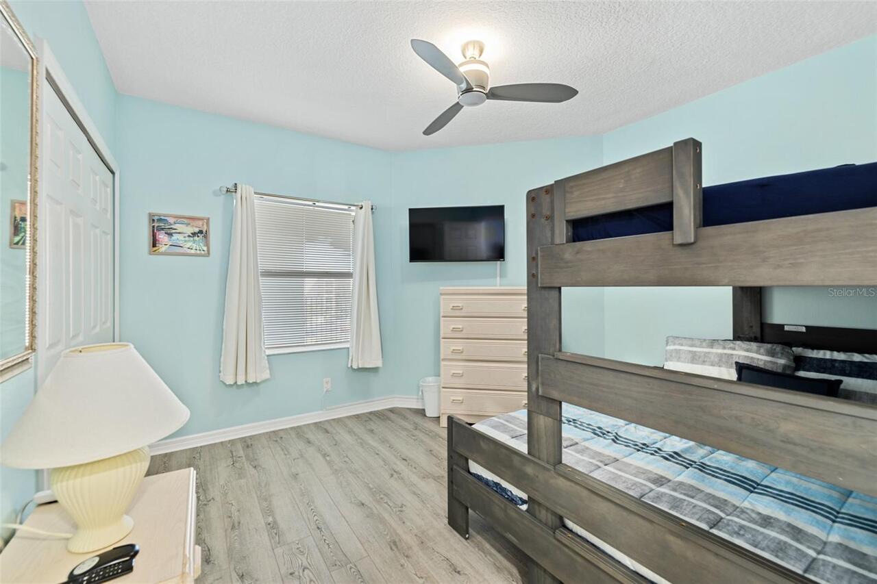 Listing Photo 33