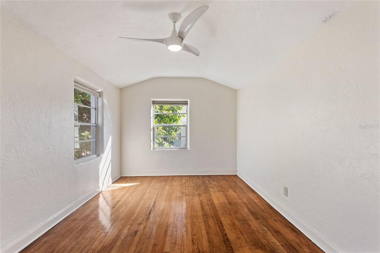 Listing Photo 13