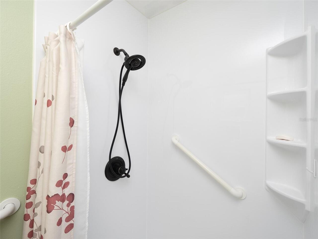 Listing Photo 19