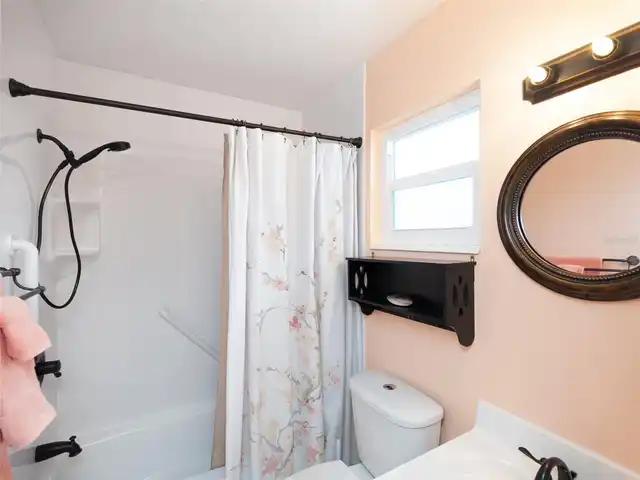 Listing Photo 23