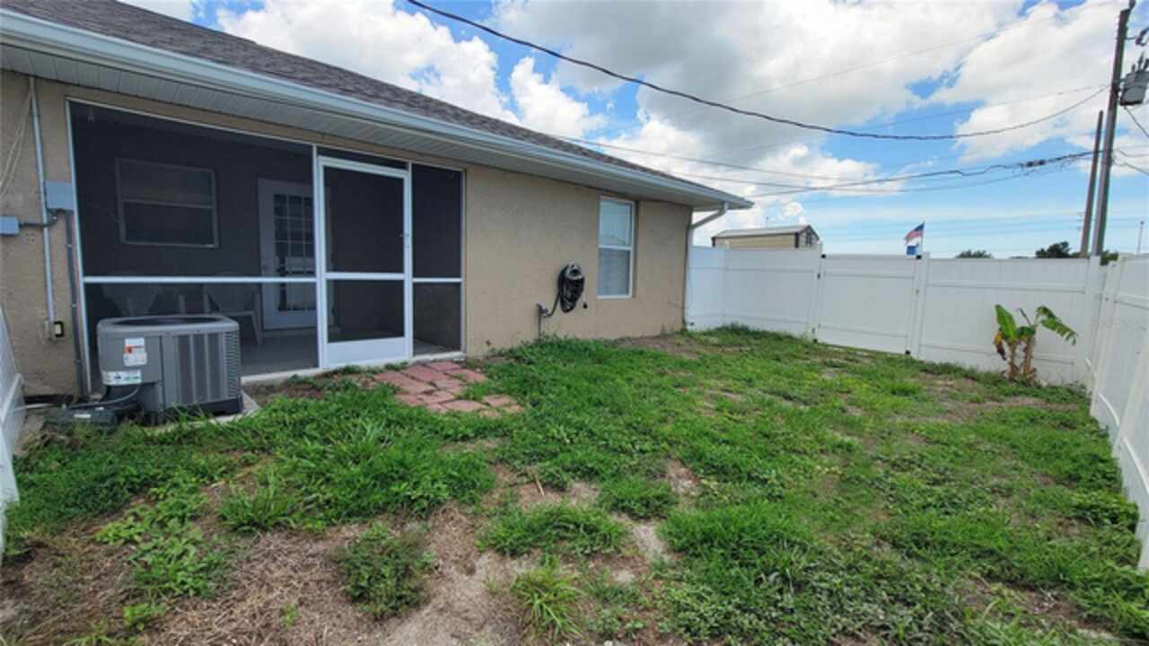 Listing Photo 10