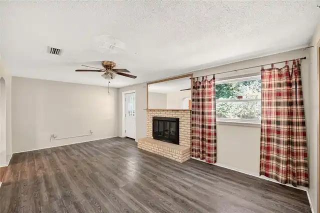 Listing Photo 35