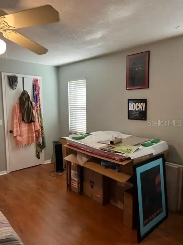 Listing Photo 9