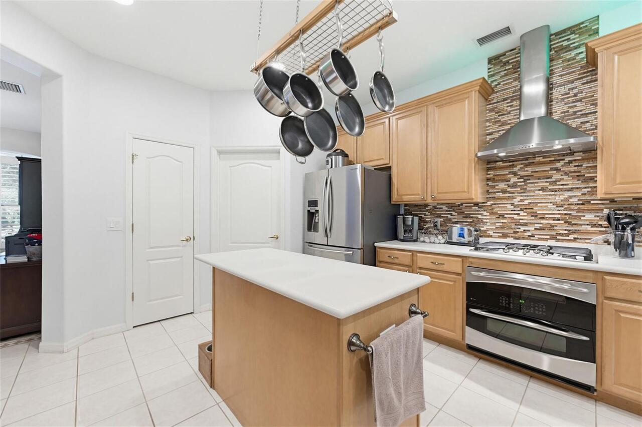 Listing Photo 14