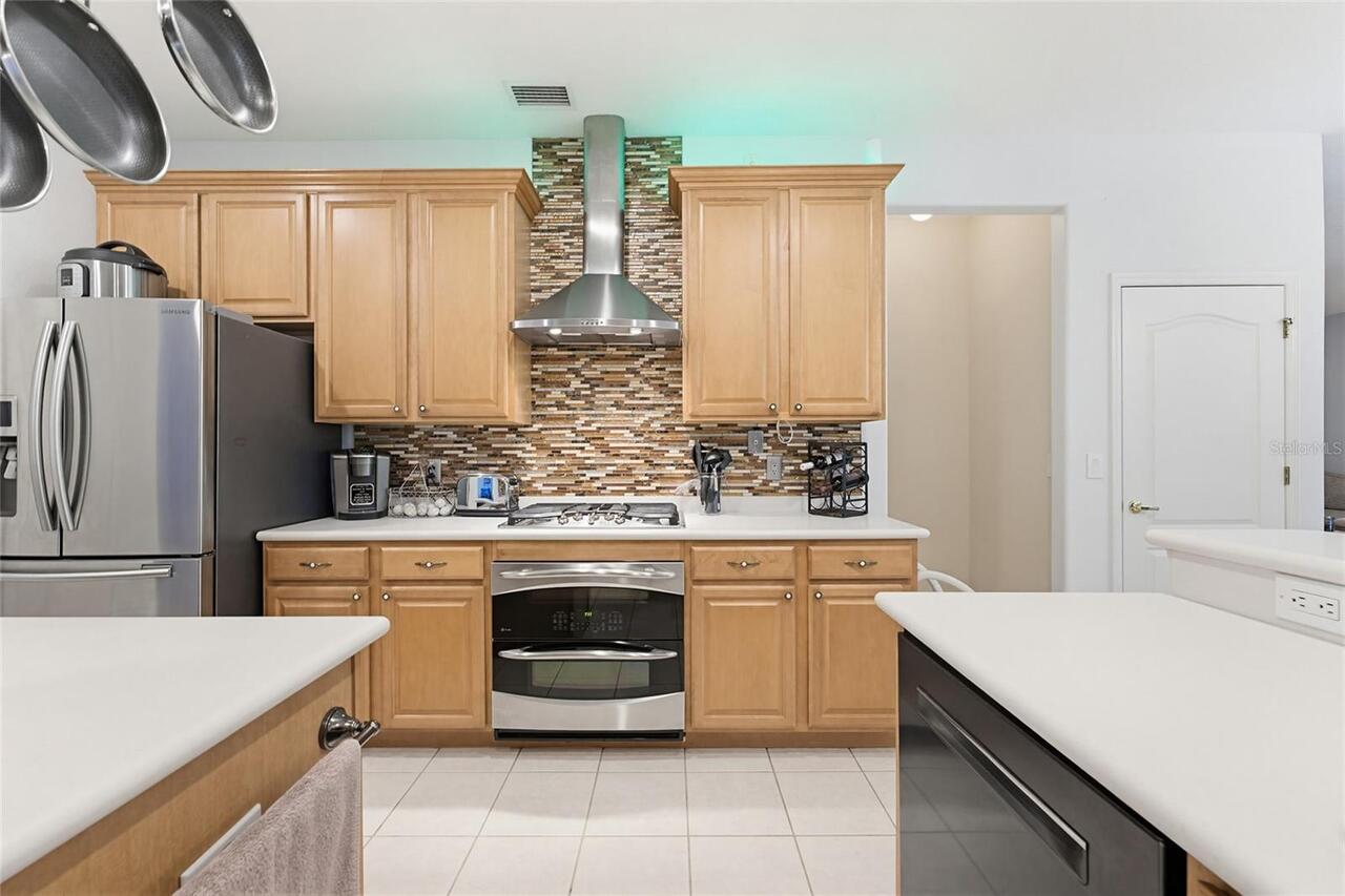 Listing Photo 15