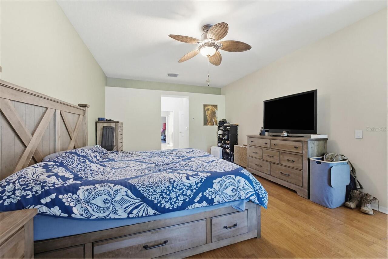 Listing Photo 25