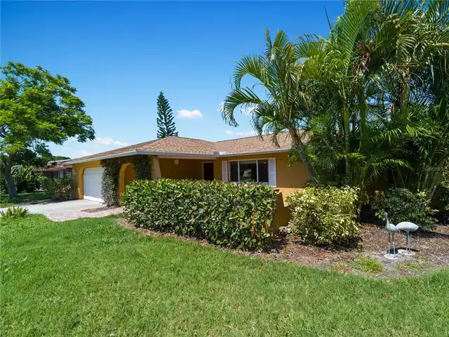 Listing Photo 37
