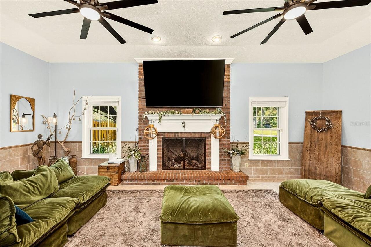 Listing Photo 8