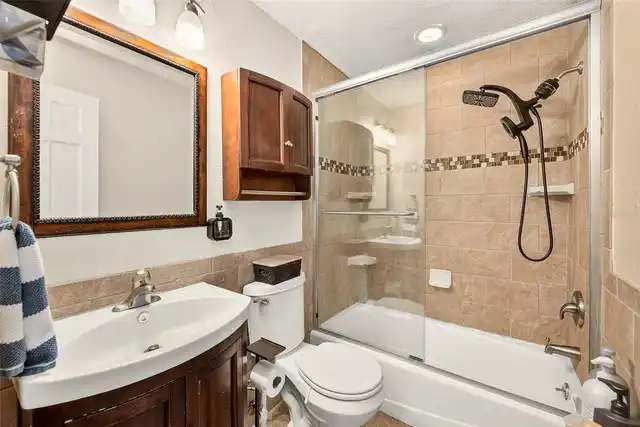 Listing Photo 42