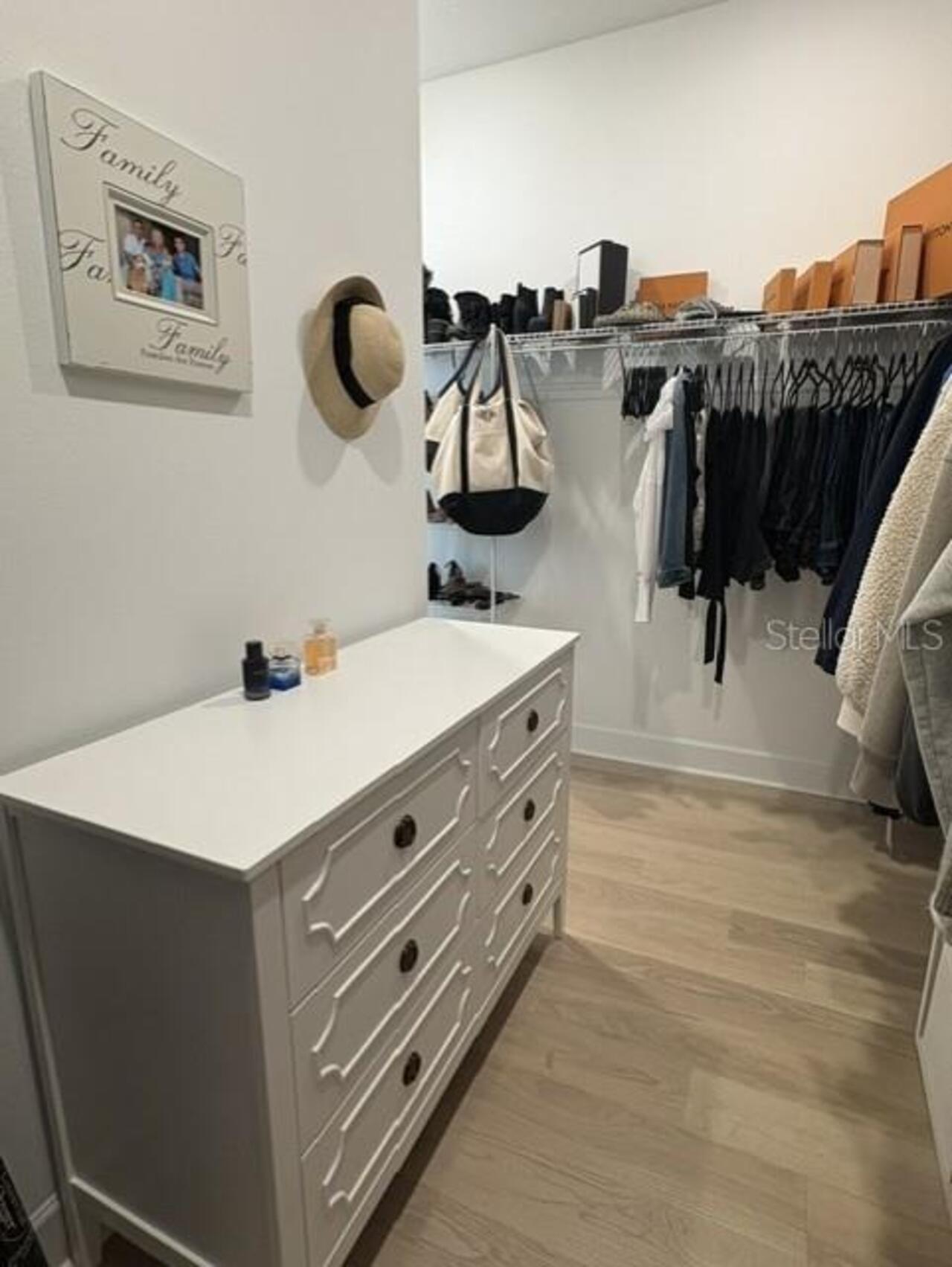 Listing Photo 10