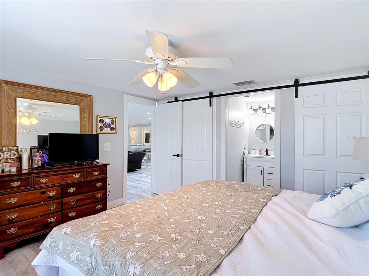 Listing Photo 32