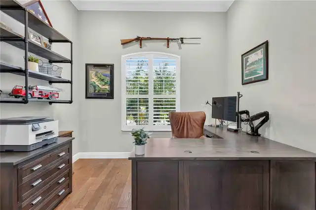 Listing Photo 10