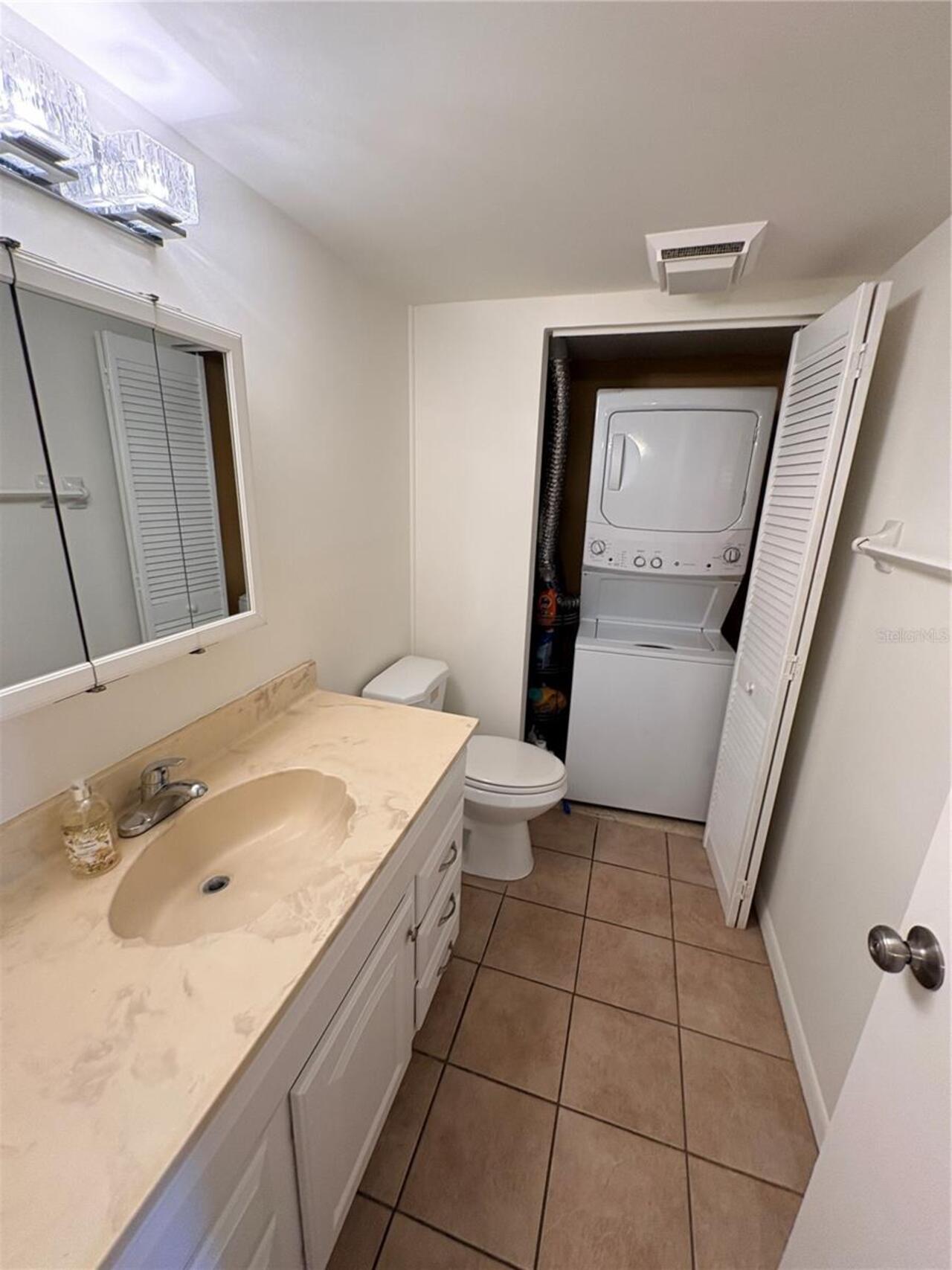 Listing Photo 9