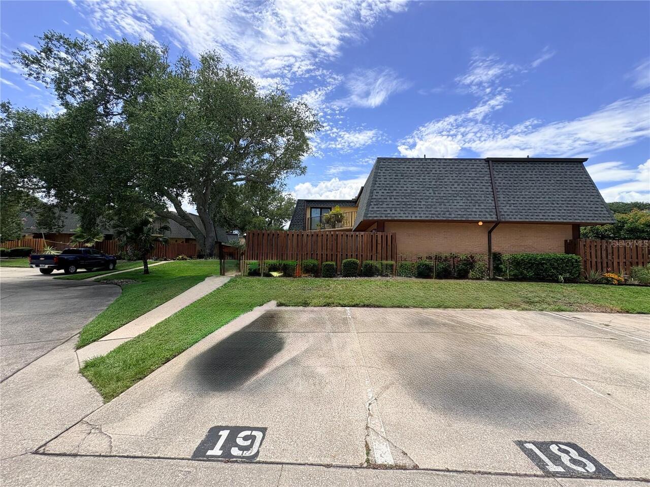 Listing Photo 28