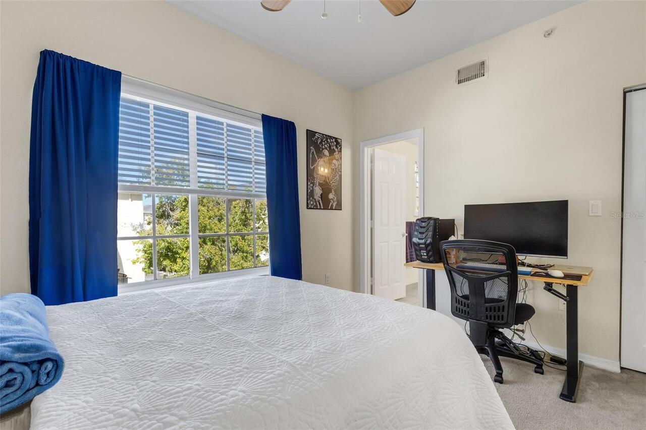 Listing Photo 17