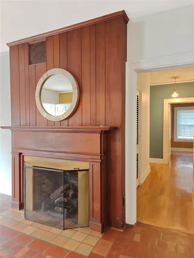 Listing Photo 11