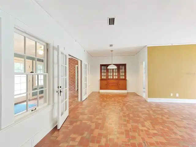 Listing Photo 13