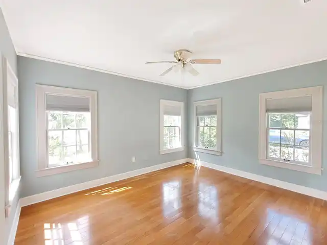 Listing Photo 23