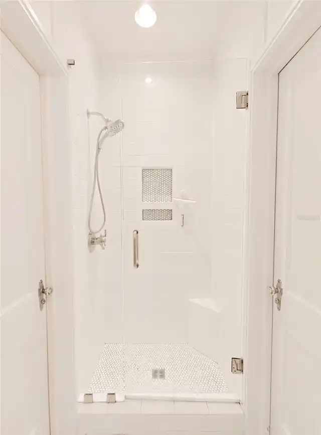 Listing Photo 33